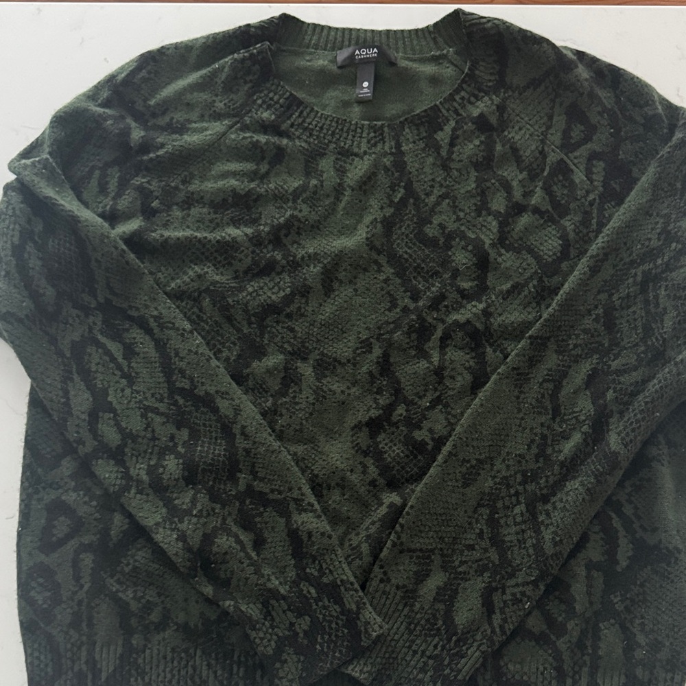Aqua Cashmere sweater Forest Green Patterned size medium
